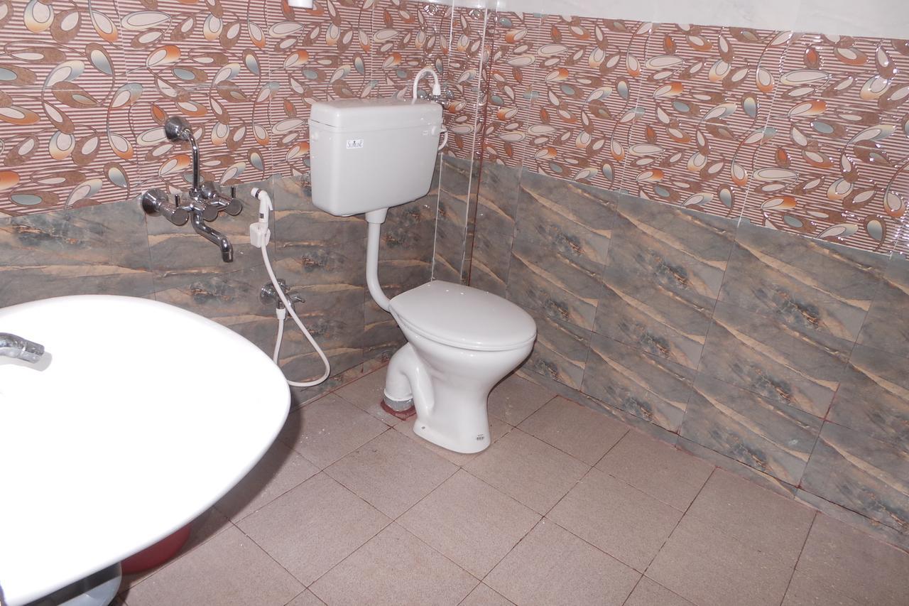 Iroomz Sri Vinayaka Comfort ビラージペット エクステリア 写真